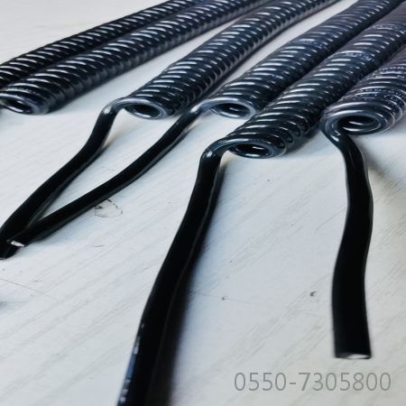 弹簧电缆和螺旋电缆区别