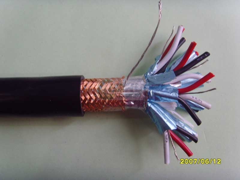 14N16440940-259B.jpg